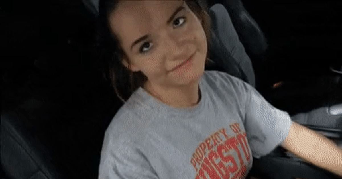 Beautiful girl flashing boobs webcam