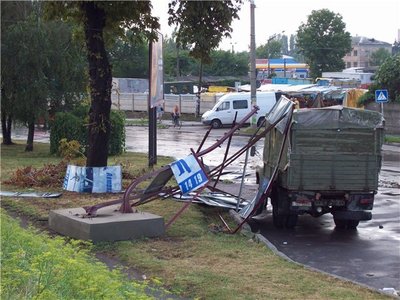 155920630815733084 Как падает башенный кран видео