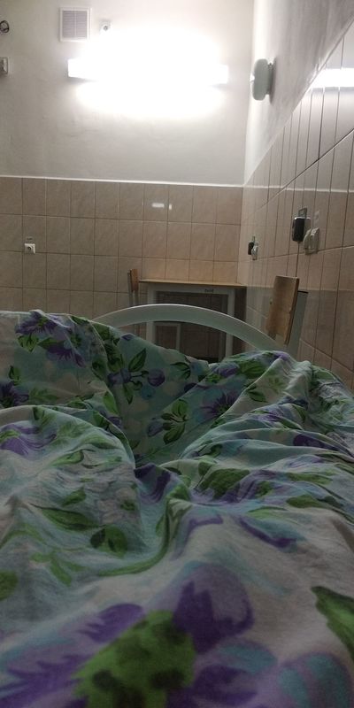 1576303804139749683 Как выглядит палата в больнице