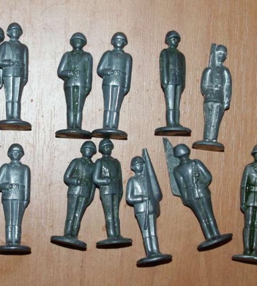 Soviet childhood. Harsh but creative... - My, the USSR, Childhood, Nostalgia, Toys, Toy soldiers, Plasticine, Memory, Longpost