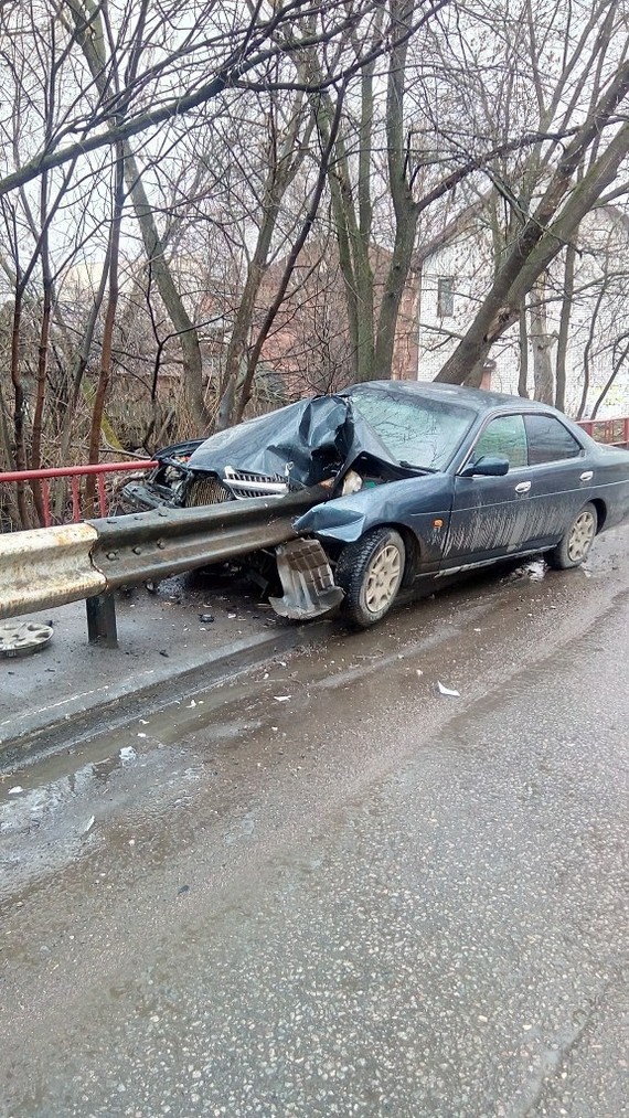 Ran into the fence - Yaroslavl, Crash, Longpost