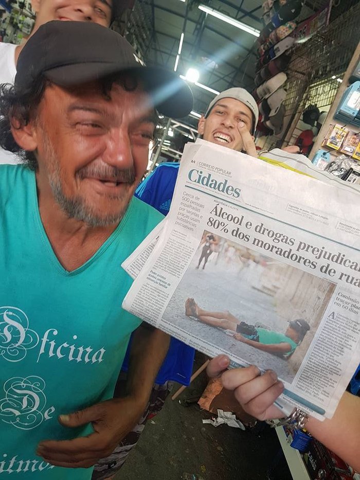 When you finally become famous - Alcoholics, Alcoholism, Brazil, Portuguese, Newspapers, 9GAG
