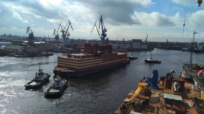 The floating nuclear power unit Akademik Lomonosov was towed to the North. - Nuclear power, Academician Lomonosov, , Longpost