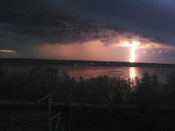 Perm - the first thunderstorm this year - Permian, Thunderstorm, The photo, , Longpost, Thunder