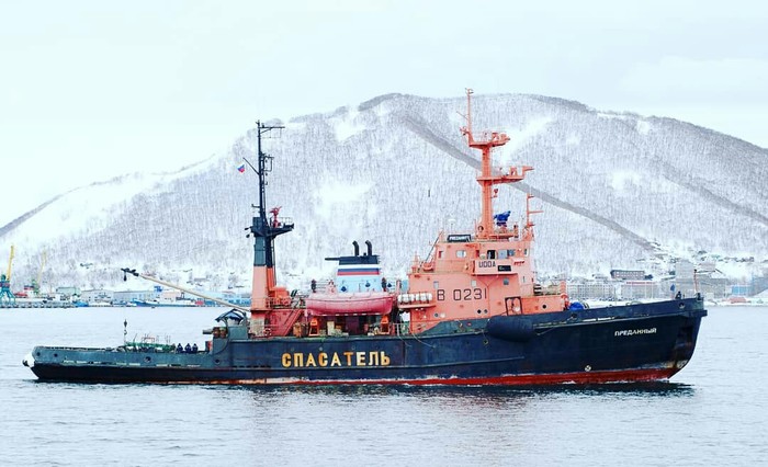 Моя работа. Карточек на телефоне мало. В основном всё на компьютере. Пока вот сижу на вахте, решил закинуть сюда немного. Море, Корабль, Моряки, Длиннопост, Владивосток, Камчатка