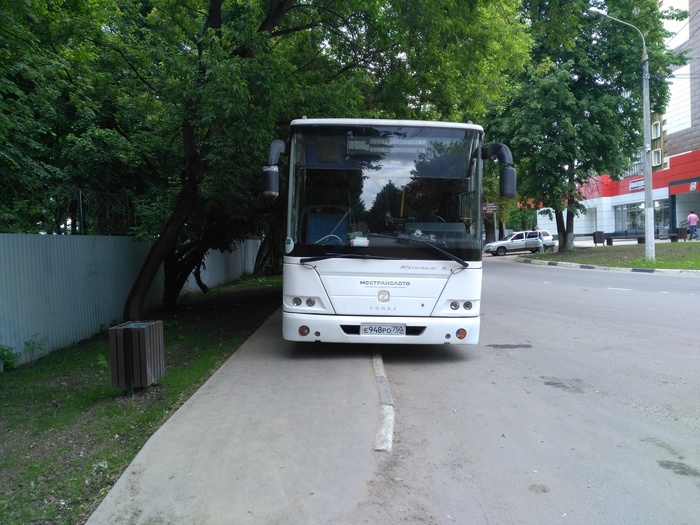 Mostransauto style parking - Mostransavto, Dolgoprudny, Traffic rules, Неправильная парковка, Longpost