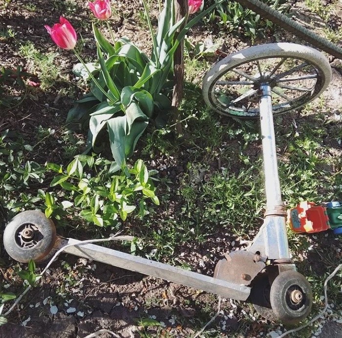 Resourcefulness - My, I'm an engineer with my mother, Children, Engineer, Ingenuity, Kick scooter