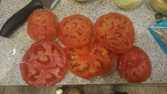 mutant tomato - My, Tomatoes, Mutant, Xs, Unclear, Longpost