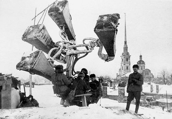 The calculation of the sound pickup on the roof of the Peter and Paul Fortress, Leningrad, 1942. - Black and white, The photo, the USSR, The Great Patriotic War, Historical photo