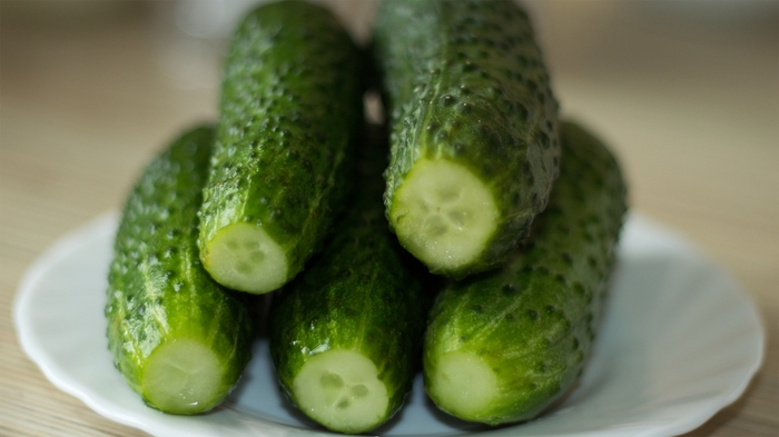 Salted cucumbers crunch at a glance - a cold way - My, , Lightly salted cucumbers, Recipe, Video recipe, Cooking, Food, Irinacooking, Video, Longpost