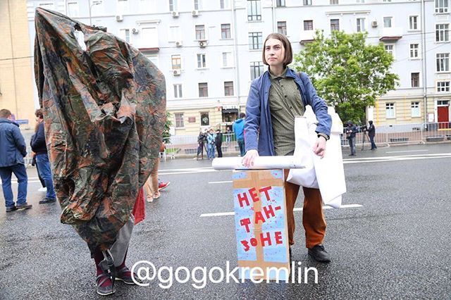 Another petting today in Moscow - Politics, Rally, Moscow, Leah Akhedzhakova, Video, Longpost