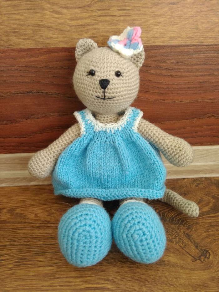 Kitty in a dress - My, , Knitting, Amigurumi, Knitted toys, Crochet, Longpost