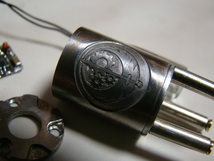 Ôëåøêà "Fallout: Brotherhood of Steel" USB, Ôëåøêè, Fallout, Äëèííîïîñò