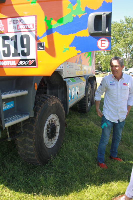 Spanish outback: Villanua MotorShow - My, Spain, Huesca, Abroad, Auto, Longpost, The photo, My, The mountains