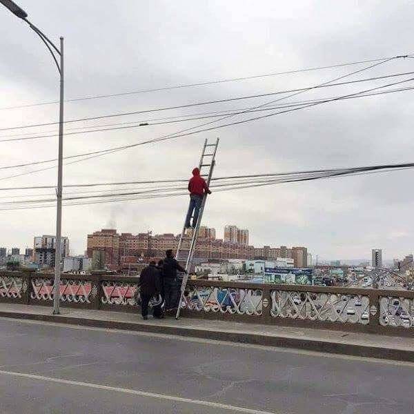 stairway to Heaven - Men, Bridge, stairway to Heaven, Safety engineering, The wire, The photo, Idiocy