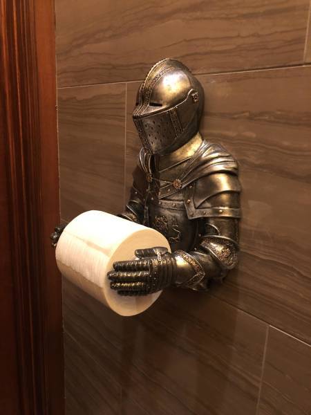 My king! - Holder, Toilet, Knight, Knights