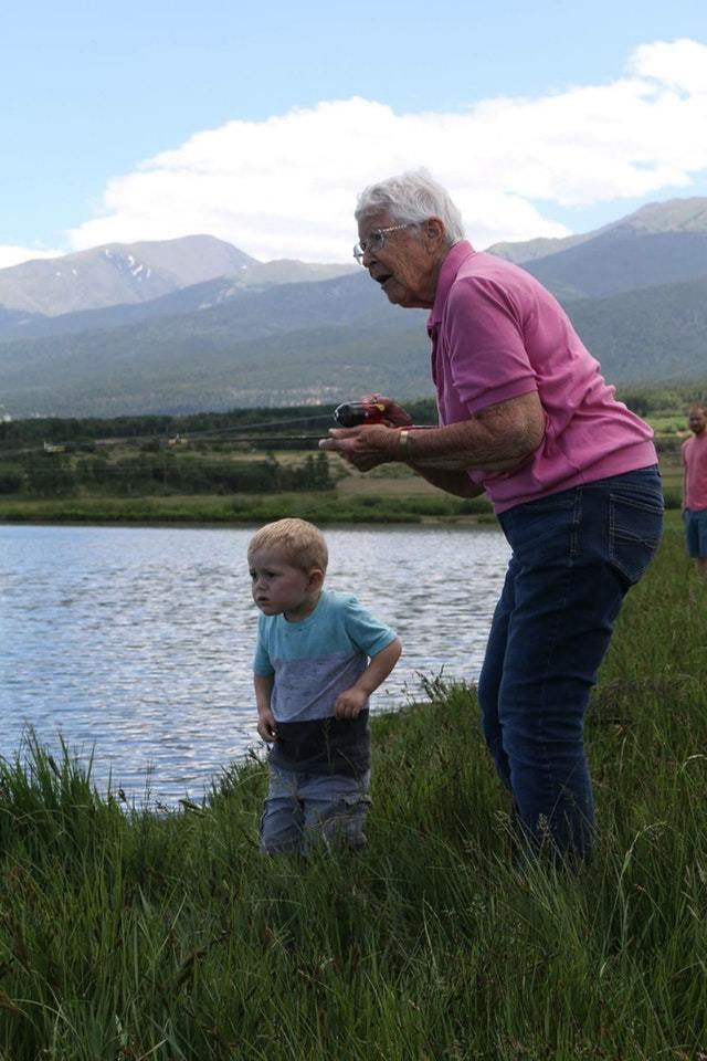 3-year-old son and his 89-year-old grandmother caught the first fish together - Fishing, Children, Interaction, Team, Success, Reddit