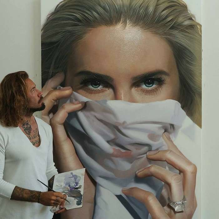 Hyperrealism in action. - Art, Hyperrealism, Artist, GIF