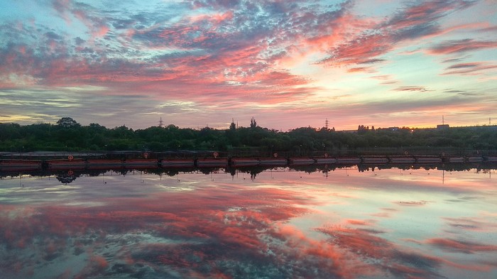 Mirror. - My, Sunset, Sky, The photo, Clouds