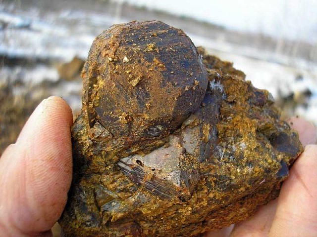 Garnets of the Sanar Plateau - My, Grenades, Gems, Minerals, Southern Urals, The photo, Longpost, Hand grenade