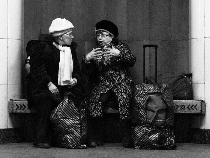 «один день из жизни лавочки» один день, жизнь, лавочка, остановка, длиннопост, фотография