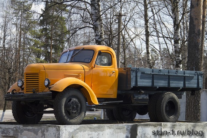 ZIS-150. The first medium-duty truck of the Moscow plant after World War II - , , Zis, Zil, Truck, Longpost