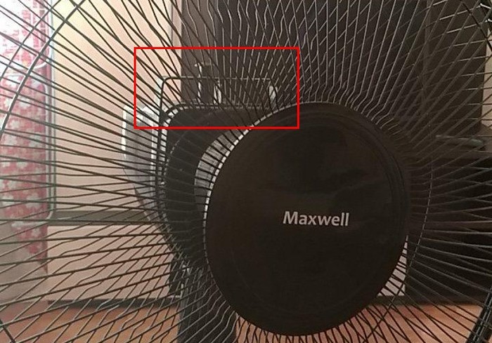 1531591389156479162 для чего у вентилятора ручка