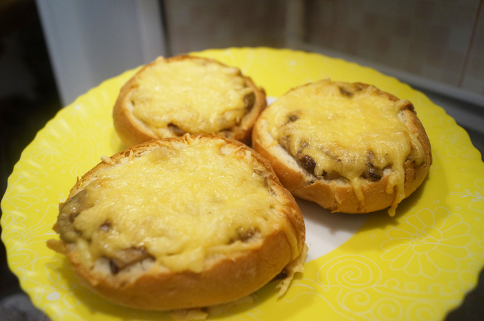 Not the classic julienne in a bun. - My, Recipe, Preparation, Julien, , , Porcini, , Mushrooms, Video, Longpost