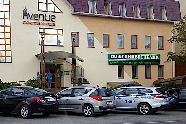 In Zaslavl, near Minsk, police shot dead a bank hijacker (video). - Republic of Belarus, Hostage, Longpost, Video