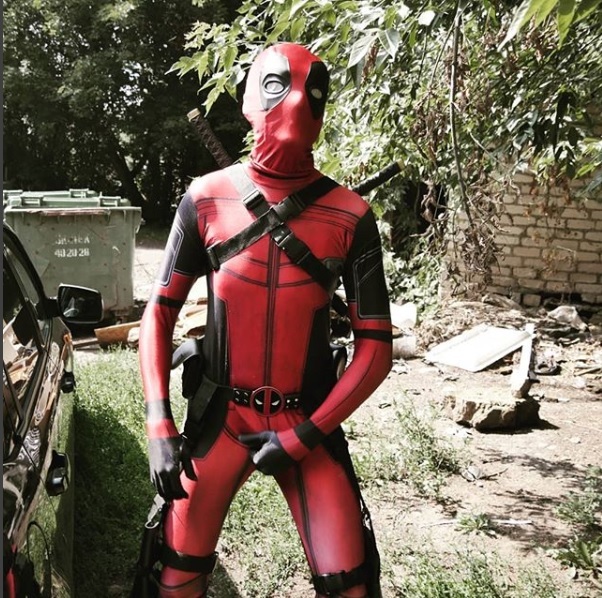 Deadpool in Russia choosing weapons. Superheroes in Russia. - My, Deadpool, Blog, Vlog, Youtube, Spiderman, Video blog