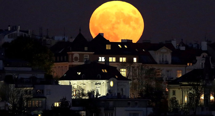 Only Cheops saw this! - moon, Moon eclipse, Mars, Confrontation, Kazakhstan, Astronomy, Longpost