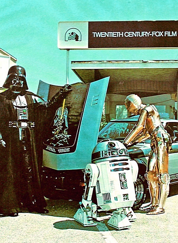   1978.   IV:  ,  , R2-D2, C-3po