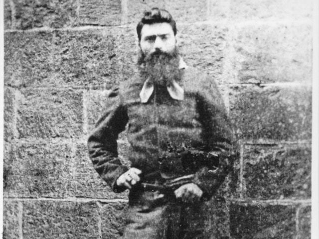 Ned Kelly the day before his execution in 1880 - Ned Kelly, The photo, Old photo, Robbers