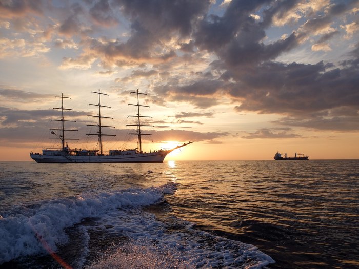 Life on a sailboat in the 21st century - My, Longpost, Frigate, Sailboat, Sea, Romance, Chersonesos, Fleet, A life