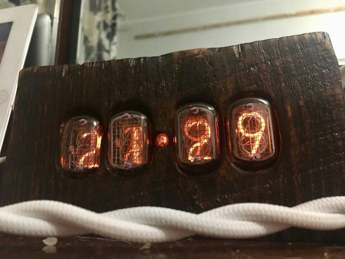 Hours with indication on GRI lamps IN-12a. - My, Needlework with process, Gas discharge indicators, Clock, Tree, Arduino, With your own hands, Longpost