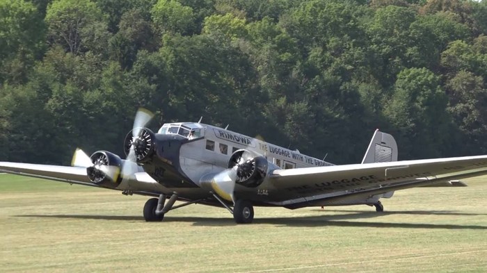 Junkers JU 52 plane with 20 passengers on board crashes in Switzerland - Crash, Airplane, Switzerland, The dead, news
