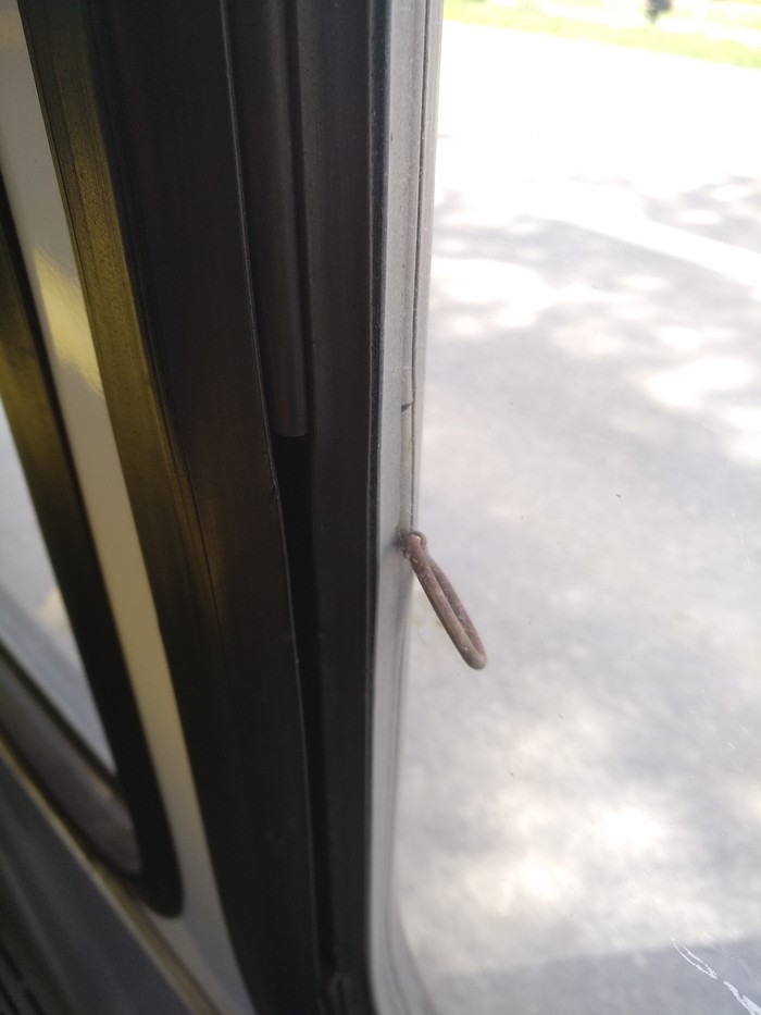 Запасный вход в маршрутке