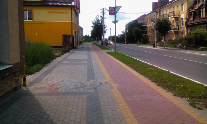 When perfectionism isn't for you... - My, Kaliningrad region, Gusev, Gumbinnen, Sidewalk, Perfectionism