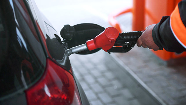 Experts called the real market price of AI-92 gasoline - Russia, Gasoline price, Economy, AI-92, , 