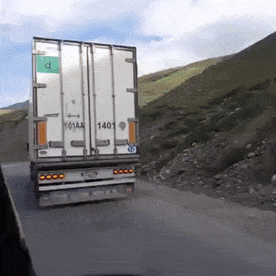 https://cs11.pikabu.ru/post_img/2018/08/08/8/1533733797188839166.gif