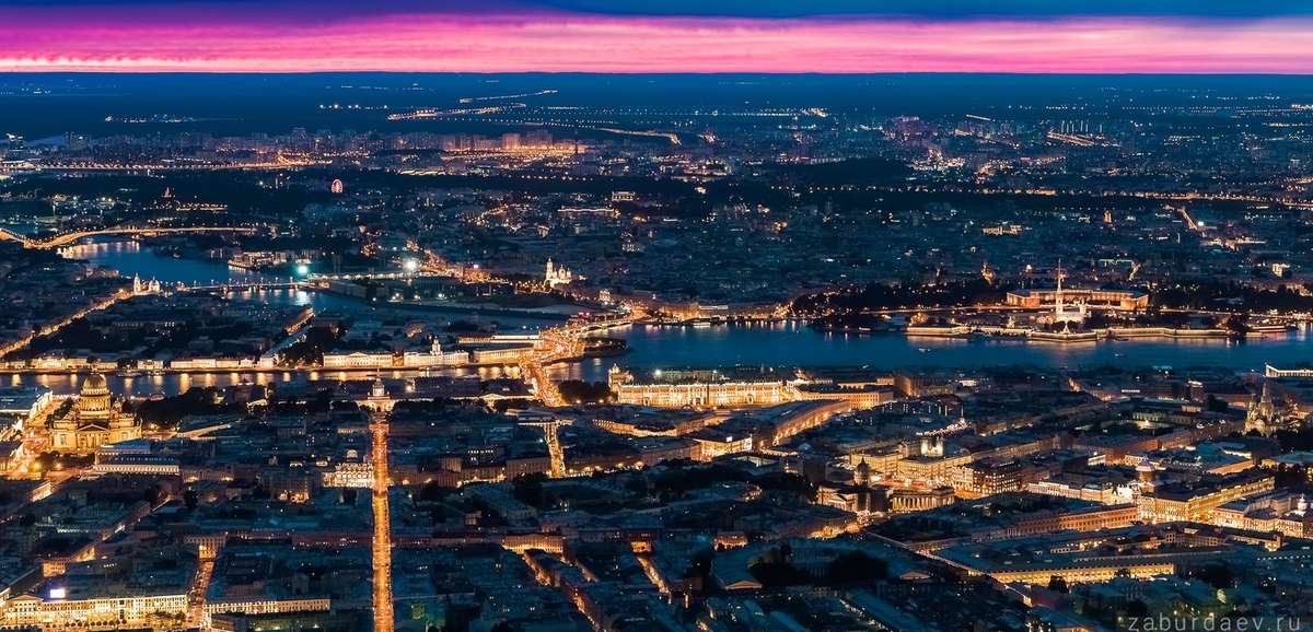 Бесплатная песня город больших огней. Забурдаев ночной Петербург. Забурдаев фотограф СПБ. Санкт-Петербург ночью сверху. Мурманск фото с коптера.