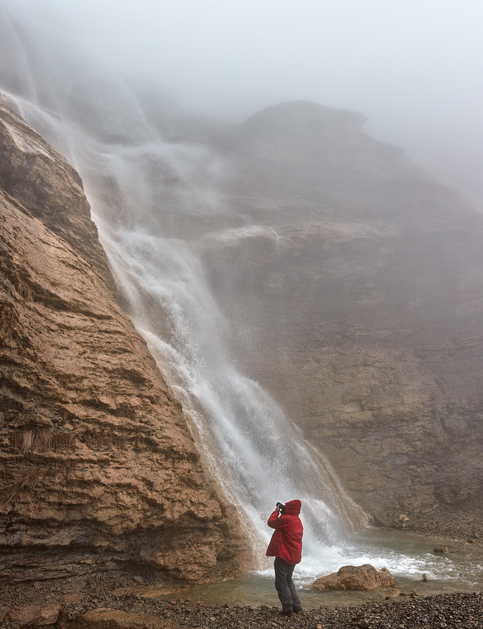 Photographer is destiny - My, Crimea, Waterfall, The mountains, Photographer, Spring, Fog