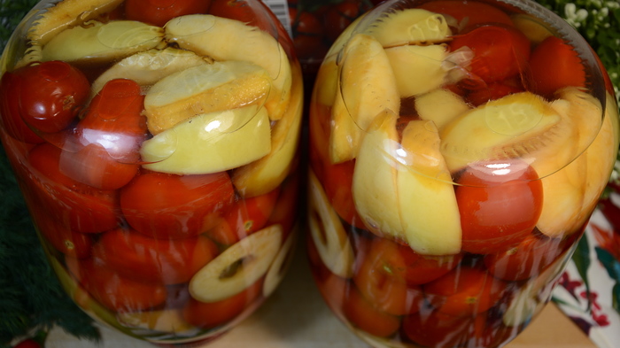 Tomatoes with apples for the winter without vinegar and without lemon. Can be given even to children - My, Tomatoes, No Vinegar, , , Pickling, Tomato, Recipe, Video, Longpost, Sterilization