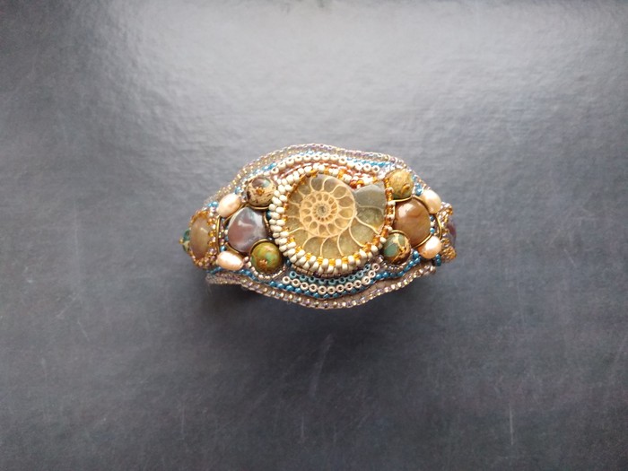 Bracelet with ammonite - My, Ammonite, A bracelet, Handmade, Beads