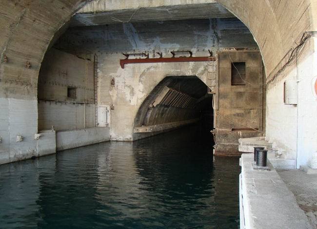 Balaklava adits or objects 820 and 825GTS - Bunker, Gallery, Submarine, Balaclava, Sevastopol, Crimea, Longpost