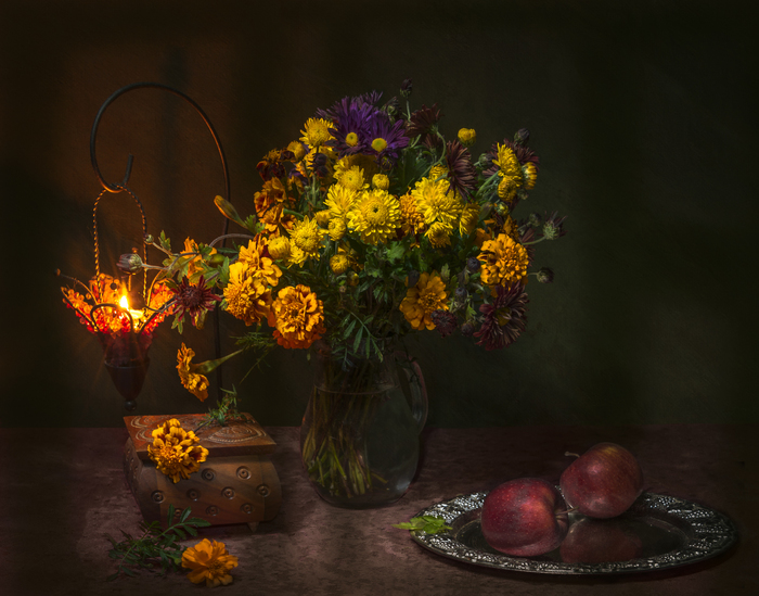 The last evening of the outgoing summer - My, Evening, Candle, Flowers, Apples, Autumn