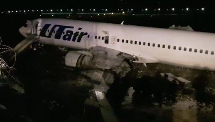 In Sochi, the plane caught fire and rolled into the river - news, Fire, Negative, Text, Aviation, Incident, Airplane, Sochi