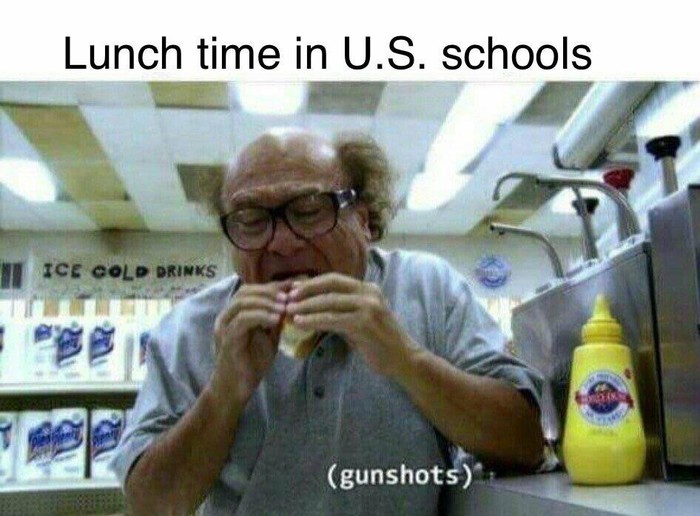 Lunch break at an American school - Reddit, USA, School, School shooting, columbine