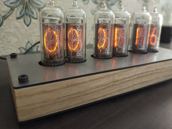 Часы Nixie clock: обновлённая версия на 6 лампах ИН-14 Ламповые часы, Я сделяль, Nixie clock, Лампа, Diy Or Die, Своими руками, Длиннопост