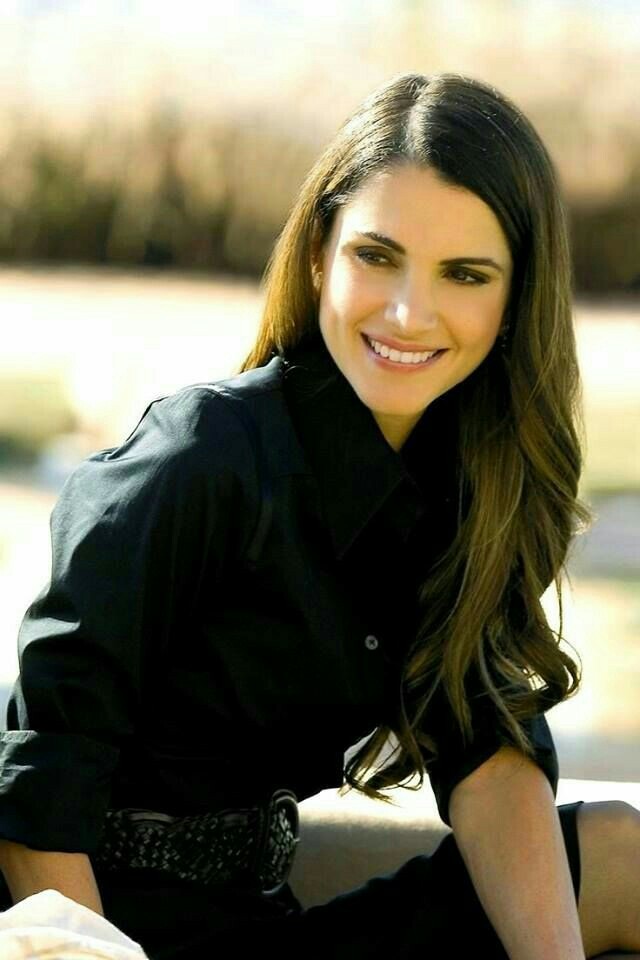 Princess of the Hashemite Kingdom of Jordan Rania Al-Abdullah. - Jordan, Queen, Interesting, The photo, Girls, Beautiful girl, beauty, Longpost